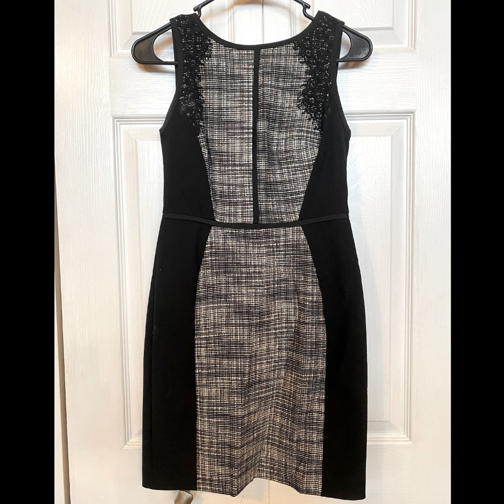 Loft 00P Dress. Black and white with lace detail.